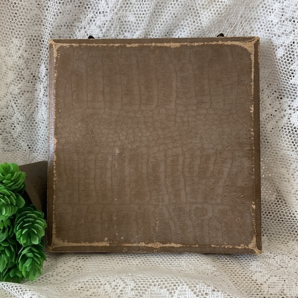 Vintage Sliver plates Dessert Forks. Set of 6 in a Case Made in England - Picture 6 of 12